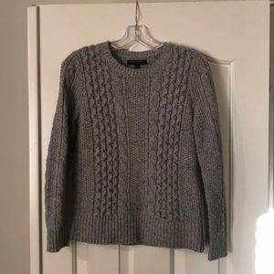 Banana republic grey cable knit sweater